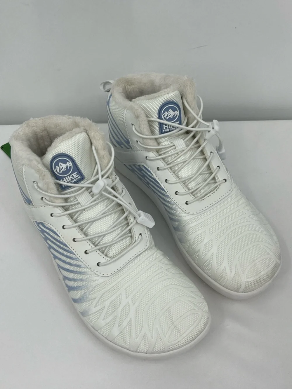 HIKE Footwear White & Light Blue Fleece-Lined High-Top Sneakers WOMENS SIZE 39